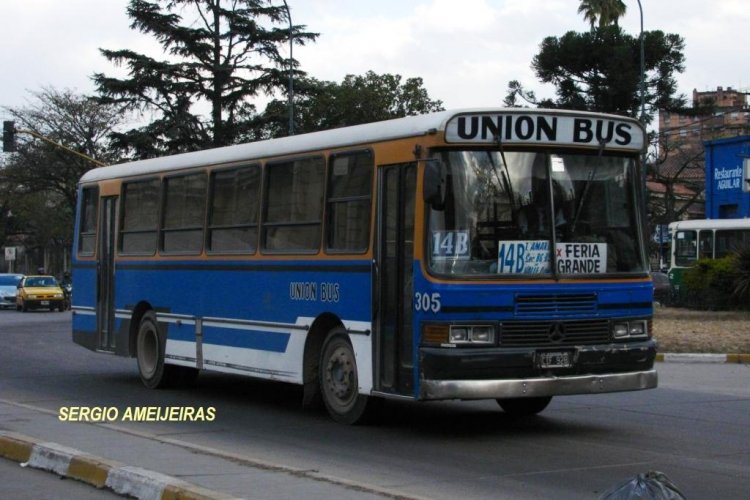Mercedes-Benz OF 1620 - La Favorita - Uni�n Bus
Unidad que mantiene el corte de pintura de TADELVA
Palabras clave: 1620 favorita union bus jujuy