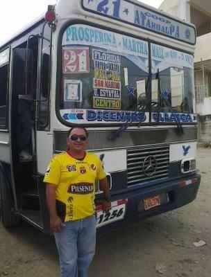 Mercedes Benz OF 13-18 Carroceria Cepeda en Guayaquil - Ecuador
