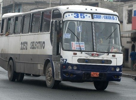 Carrocerias Buscars
GAZ152
