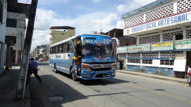 Carrocerias Modelo -  Hino FG
