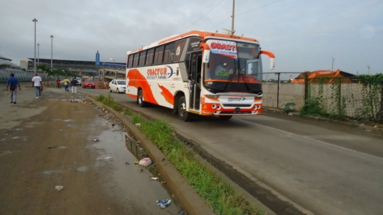 Carrocerias Varma - Hino FG
