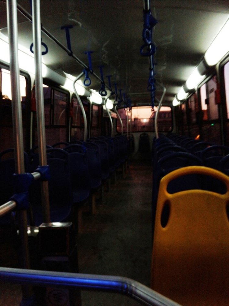 INTERIOR DE BUSCARS TIPO NEOBUS
http://galeria.bus-america.com/displayimage.php?pos=-15507
VISTA INTERIOR DE LA UNIDAD
