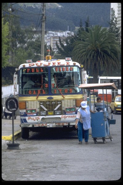 PUJILI
PNT036
FOTO DEL RECUERDO
