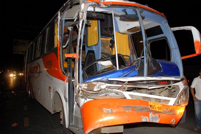 COACTUR ACCIDENTADO
IMAGEN DE BUS ACCIDENTADO
