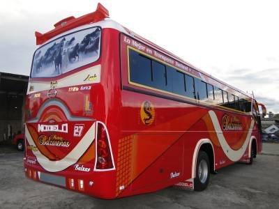 POSTERIOR DE BUS
IMAGEN EXTRAIDA DE: RUTAS BALZAREÑAS - PERFIL DE FACEBOOK
