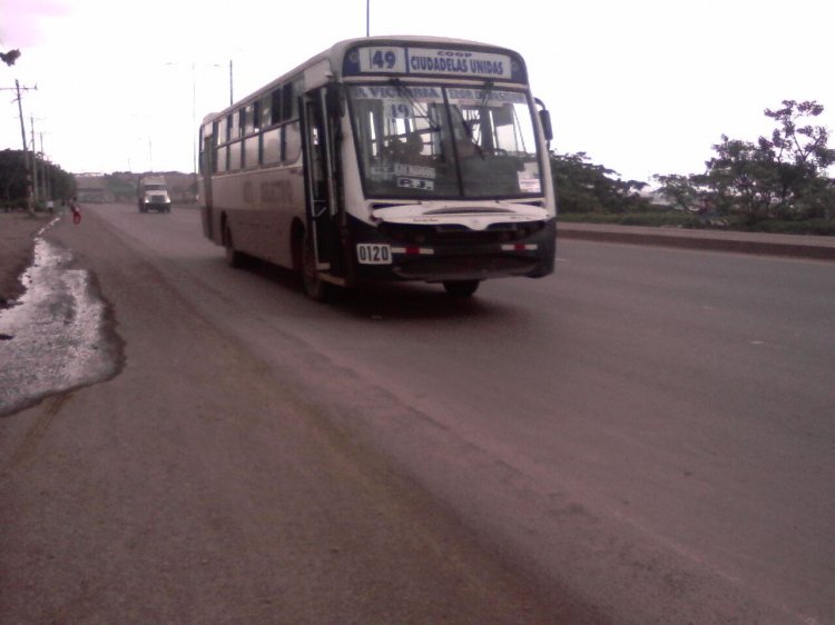 BUSCARS
IMAGEN CAPTURADA EN LA CIUDAD DE GUAYAQUIL VIA PERIMETRAL

