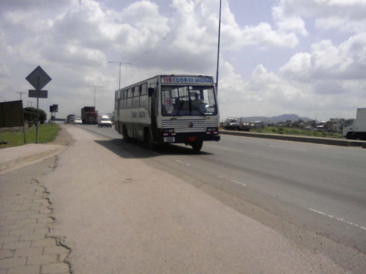 CAIO EN ECUADOR (REFORMADO)
IMAGEN CAPTURADA FRENTE AL HOSPITAL UNIVERSITARIO
