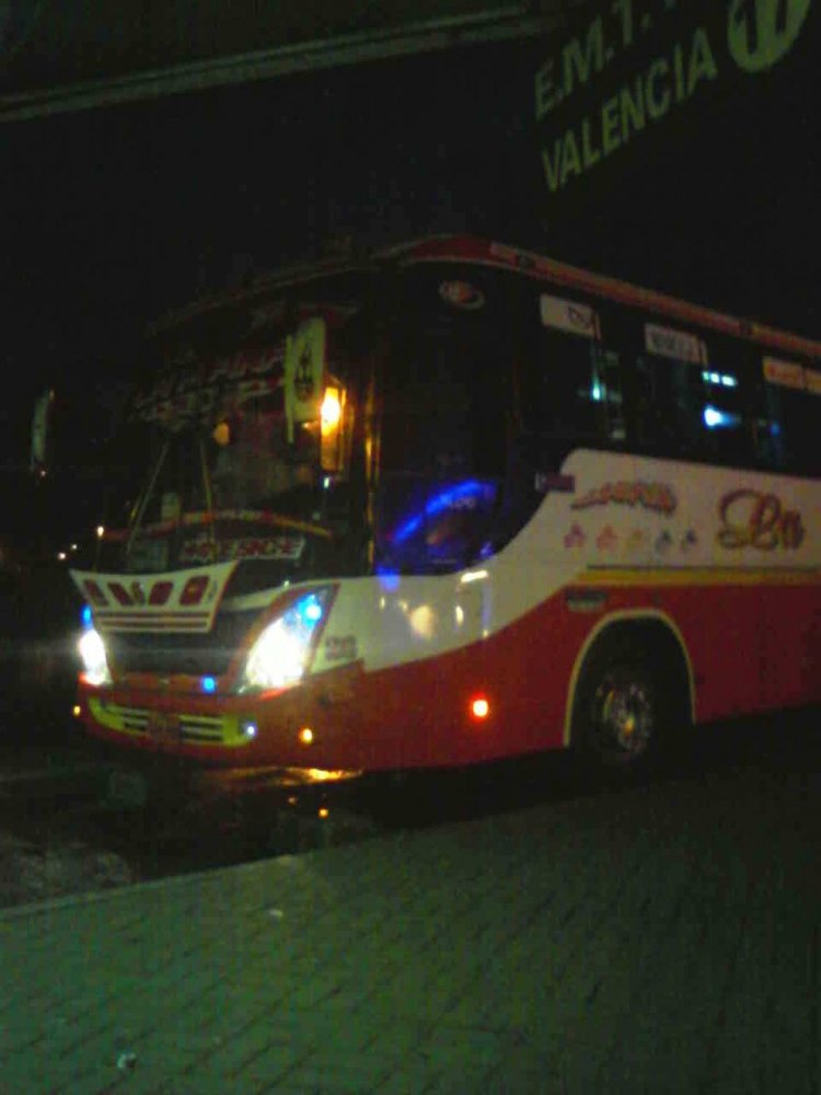 FRENTE DE IMETAN
IMAGEN CAPTURADA EL LA TERMINAL TERRESTRE DE QUEVEDO A LAS 6:59 PM; DE QUEVEDO PARA EL MUNDO
