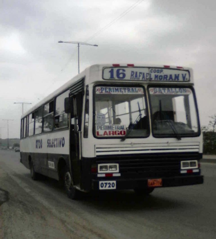 METALPAR Petrohue (en Ecuador) - Coop. Valverde
GAP374
IMAGEN CAPTURADA EN LA CIUDAD DE GUAYAQUIL
