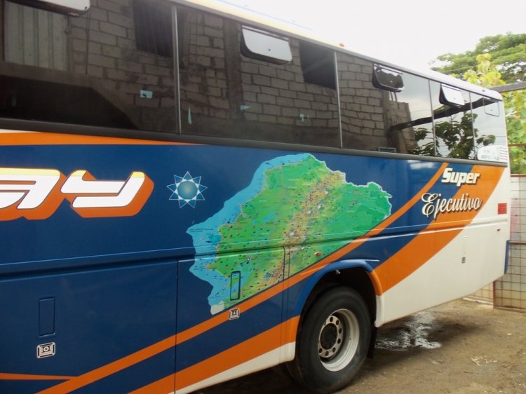 MAPA NUEVO DE MIRAL
IMAGEN DE JUAN DURAN, VISTA DEL LADO IZQUIERDO DEL BUS
