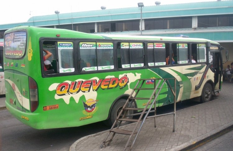 MONCAYO - REFORMADO EN TRANSPORTES QUEVEDO
TERMINAL TERRESTRE DE LA BELLA CIUDAD DE QUEVEDO
