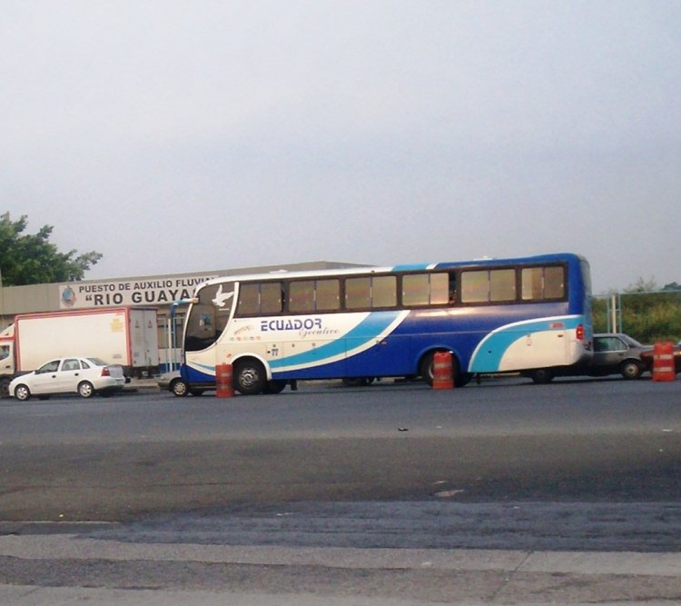 ECUADOR EJECUTIVO EN GUAYAQUIL
TERMINAL TERRESTRE DE GUAYAQUIL
