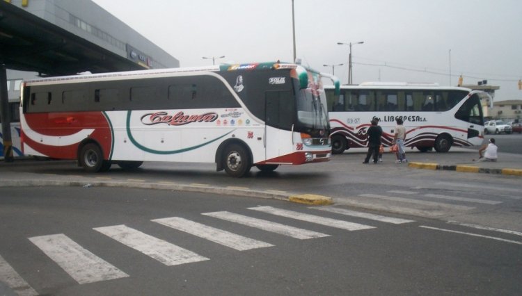 CALUMA SOLIS
TERMINAL TERRESTRE DE GUAYAQUIL
