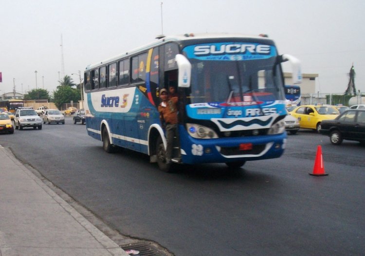 MODELO EN SUCRE
TERMINAL TERRESTRE DE GUAYAQUIL
