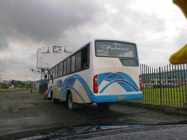 HYUNDAI AERO ECONOMY REFORMADO (EN ECUADOR) - COOP LAS PALMAS
IMAGEN DE JUAN DURÁN
