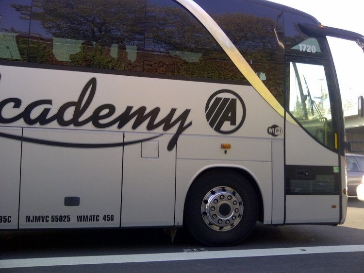 SETRA (EN E.E.U.U.) - ACADEMY
IMAGEN DE JUAN CARLOS VELEZ BRIONES
