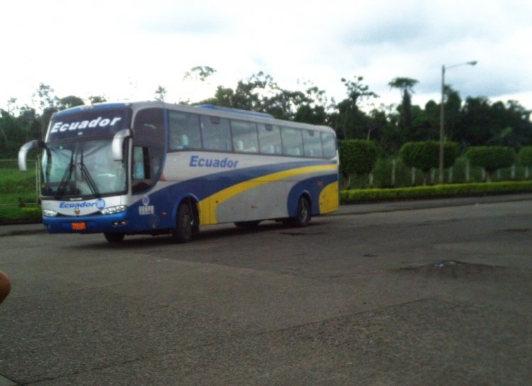 MARCOPOLO PARADISO 1200 GVI  (EN ECUADOR) - TRANSPORTES ECUADOR
http://galeria.bus-america.com/displayimage.php?pos=-17106
TERMINAL TERRESTRE DE QUEVEDO
