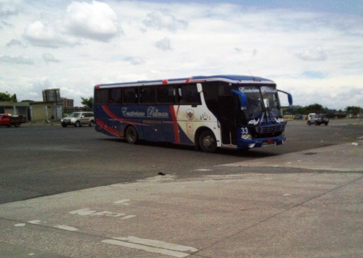 VARMA EN ECUATORIANO PULLMAN
TERMINAL TERRESTRE, GUAYAQUIL
