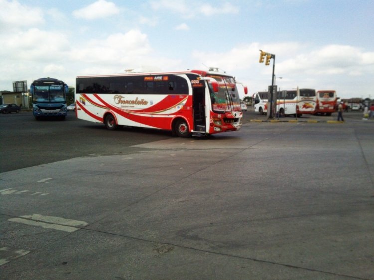 gold navi en troncaleña
TERMINAL TERRESTRE DE GUAYAQUIL
