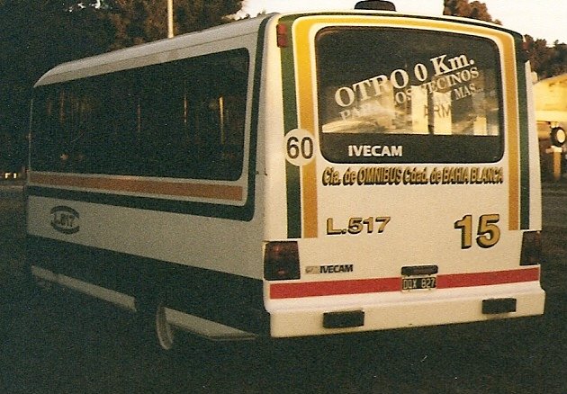 LOS QUE YO MANEJE!!!
DOX827
http://galeria.bus-america.com/displayimage.php?pos=-4406
http://galeria.bus-america.com/displayimage.php?pos=-4407
http://galeria.bus-america.com/displayimage.php?pos=-4410
CIA DE OMNIBUS CDAD. DE  BAHIA BLANCA -2ª ETAPA- AÑOS DE FUNCIONAMIENTO 2000-2002
Se puede consultar la historia de esta línea en [url=http://revista.bus-america.com/Notas/517.htm] revista.bus-america.com 517
[/url]
Fotografía : Fernando Strack
