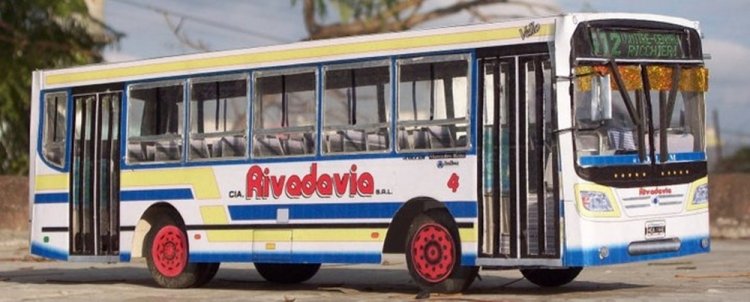 MARCELO SALGADO
maqueta de LUCHO EZEQUIEL GARTNER
Basada en Italbus
