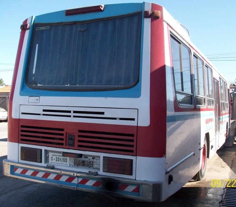 LOS QUE YO MANEJE!!!
DFG954
MICRO-SUR AL SERVICIO DE R. FOURNIER
