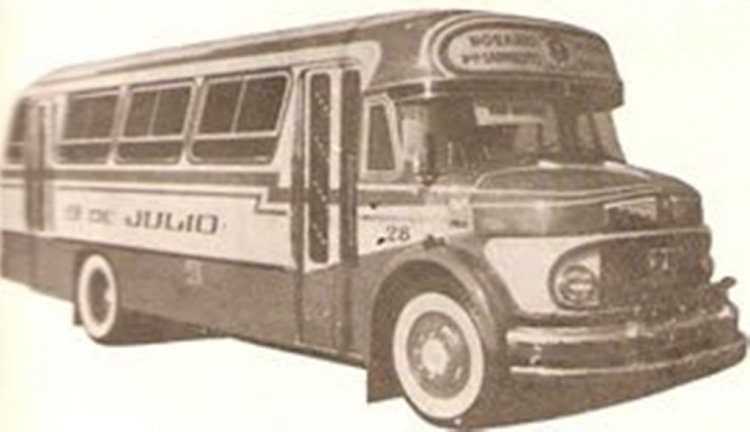 MARCELO SALGADO
http://www.bus-america.com/ARcarrocerias/SanAntonio/1977/SanAntonio-publicdad1977.jpg
FOTOS DE PROPAGANDA DE PRODUCTOS DE CARROCERIAS SAN ANTONIO,
Publicada en revista : El Transportista
EXTRAIDAS DEL ALBUN DE FOTOS DE RECUERDOS DE LA PUNTUAL EN FACEBOOK
