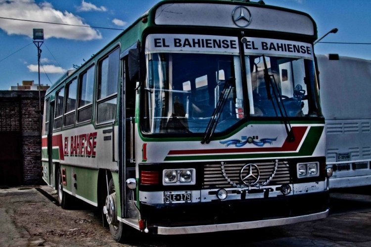 MARCELO SALGADO
B.2505965 - SLE179
http://galeria.bus-america.com/displayimage.php?pos=-17430
FOTOS DE CLAUDIO FABBI
