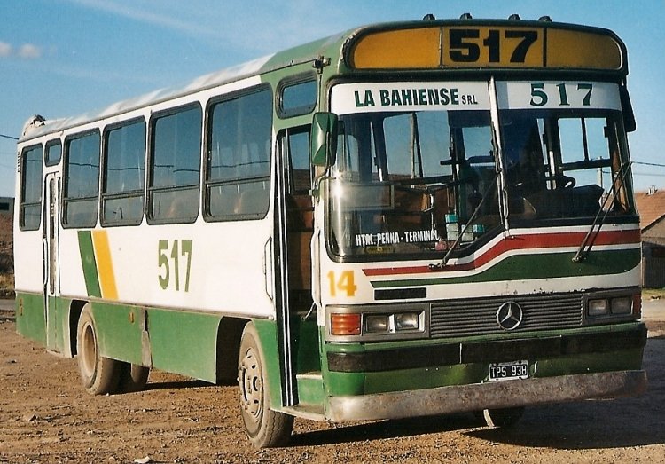CIA DE OMNIBUS LA BAHIENSE - 2 ETAPA DE ESTA EMPRESA HACIENDOSE CARGO DE LA 517 - 2004 A 2008
Se puede consultar la historia de esta lnea en [url=http://revista.bus-america.com/Notas/517.htm] revista.bus-america.com 517
[/url]
Fotografa : Rubn Flores
