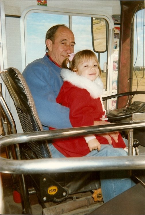 LOS QUE YO MANEJE!!!
Fotograf�a : EL LITTO" DE LOS SANTOS
CIA DE OMNIBUS CDAD. DE  BAHIA BLANCA - A�OS DE FUNCIONAMIENTO 1962-2000
Se puede consultar la historia de esta l�nea en [url=http://revista.bus-america.com/Notas/517.htm] revista.bus-america.com 517
[/url]
