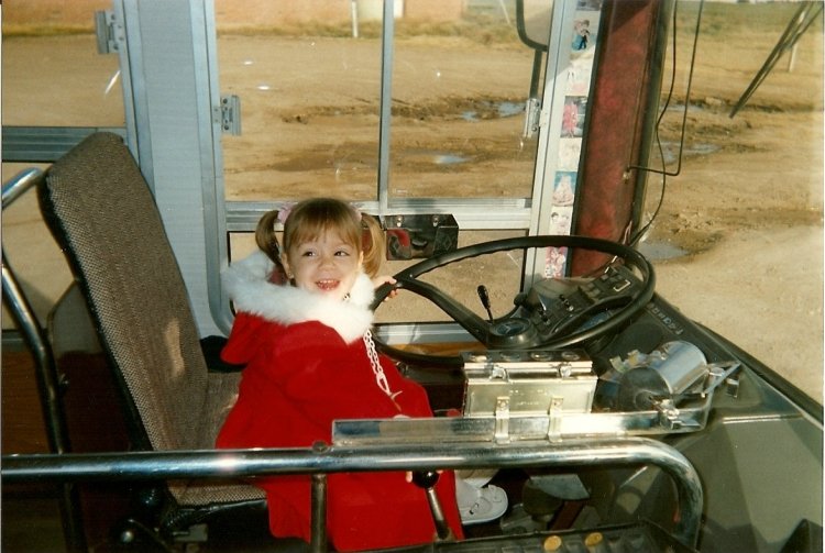 LOS QUE YO MANEJE!!!
Fotograf�a : EL LITTO" DE LOS SANTOS
CIA DE OMNIBUS CDAD. DE  BAHIA BLANCA - A�OS DE FUNCIONAMIENTO 1962-2000
Se puede consultar la historia de esta l�nea en [url=http://revista.bus-america.com/Notas/517.htm] revista.bus-america.com 517
[/url]
