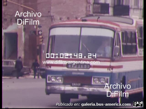 Magirus-Deutz - D.I.C. - Compañía Colectiva Costera Criolla
Interno 124

Imagen editada de un video del archivo DiFilm
Captura: Gustavo_32
