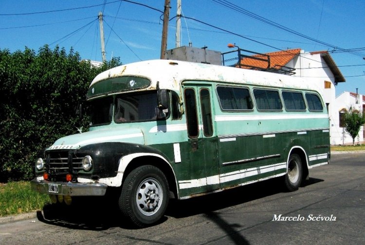Bedford en muy buen estado
B.1337958 - VZZ807
Aún se lo ve por las calles de Quilmes
