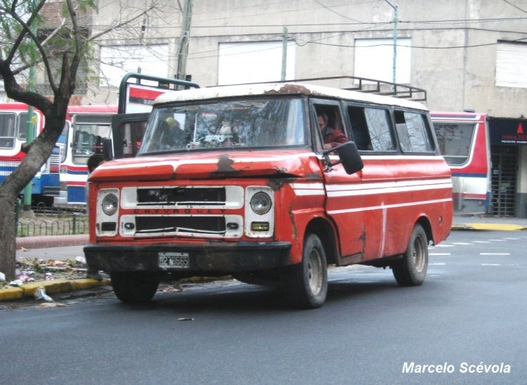 Chevrolet escolar
B.278565
