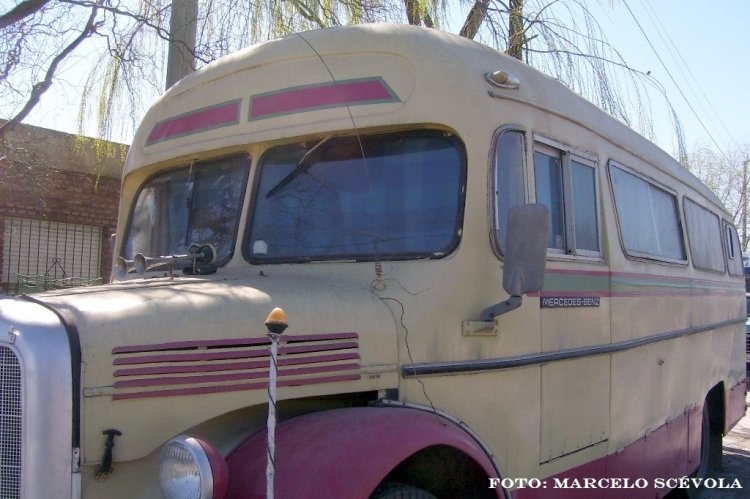 Particular
-SA842
http://galeria.bus-america.com/displayimage.php?pos=-13513
