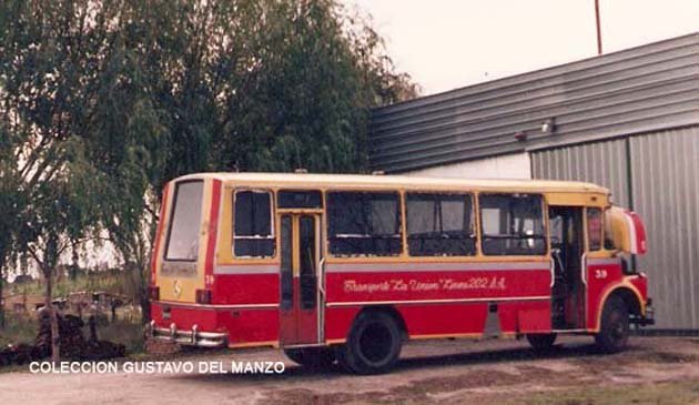 Mercedes-Benz LO 1114 - El Detalle - La Unión
Línea 202 - Interno 39
TRISTE SOLEDAD

