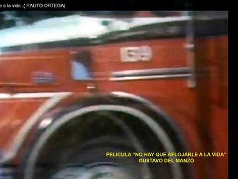 Fotográma extraído de película: No hay que alfojarle a la vida
