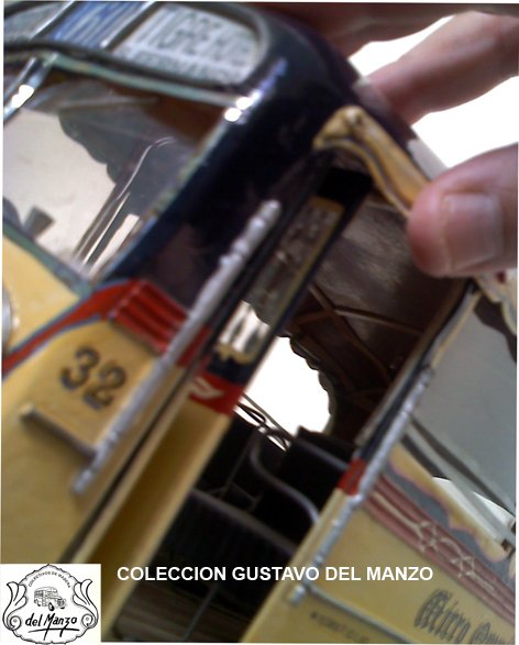 INTERIOR MAQUETA 1:10 CHEVROLET 42 LA FAVORITA L 60
http://galeria.bus-america.com/displayimage.php?pos=-24296
http://galeria.bus-america.com/displayimage.php?pos=-24300
http://galeria.bus-america.com/displayimage.php?pos=-24302
