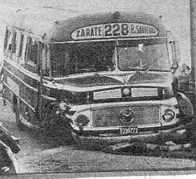 Mercedes-Benz LO 1114 - El Indio - Expreso Paraná
B.1239772
Línea 228

