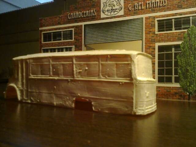 Mercedes-Benz LO 1114 - El Detalle [Maqueta]
NUEVO EL DETALLE 77

http://galeria.bus-america.com/displayimage.php?pid=29252
