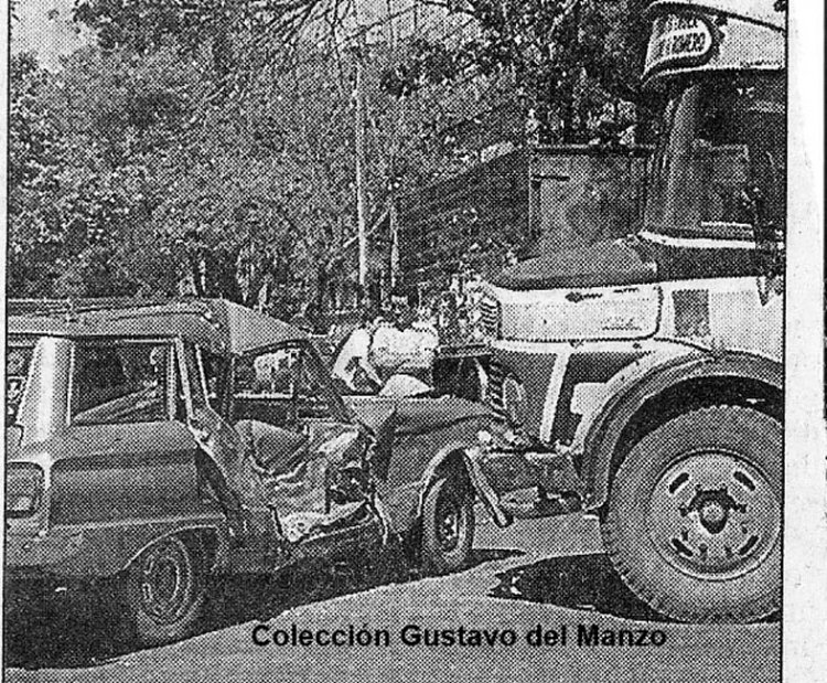 B.1872942 - WYB 734
http://galeria.bus-america.com/displayimage.php?pos=-14056
http://galeria.bus-america.com/displayimage.php?pos=-14049

