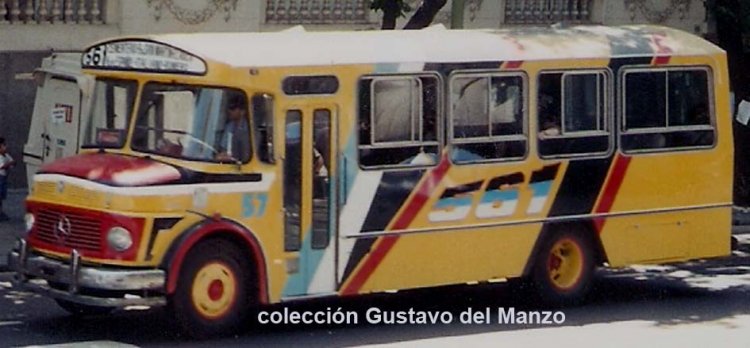 SIMPLA REPARADO POR " LOS 3 AMIGOS"
http://galeria.bus-america.com/displayimage.php?pos=-13847
Para conocer mas sobre esta carrocería visite el artículo de Gustavo del Manzo en : http://www.busarg.com.ar/simpla.htm

