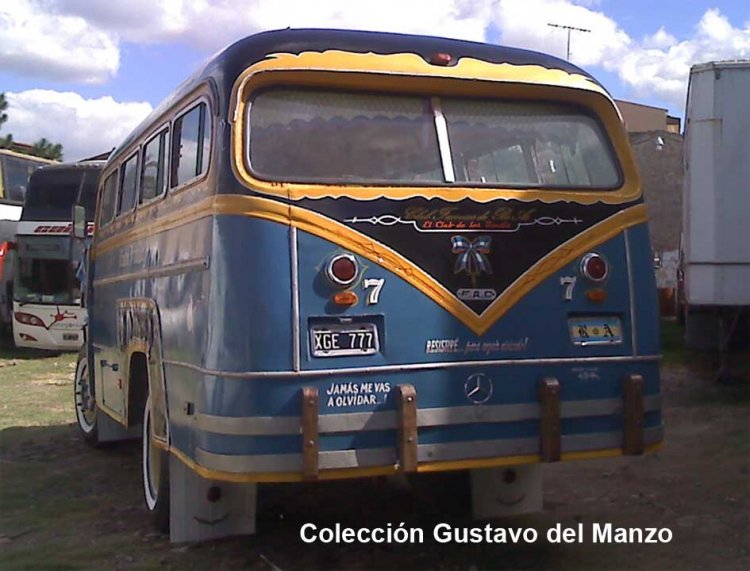 Cola F.A.C modelo 1959
B.684244 - XGE777

http://galeria.bus-america.com/displayimage.php?pos=-4428
http://galeria.bus-america.com/displayimage.php?pos=-7458
http://galeria.bus-america.com/displayimage.php?pos=-11801
http://galeria.bus-america.com/displayimage.php?pos=-13649
http://galeria.bus-america.com/displayimage.php?pos=-19184
http://galeria.bus-america.com/displayimage.php?pos=-19185
http://galeria.bus-america.com/displayimage.php?pos=-19186
http://galeria.bus-america.com/displayimage.php?pos=-19225
http://galeria.bus-america.com/displayimage.php?pos=-19813

