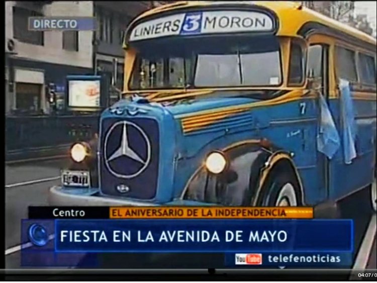 Mercedes-Benz L 312 - F.A.C. - Particular (Ex La Cabaña)
DESFILE 9 DE JULIO EN AV DE MAYO
