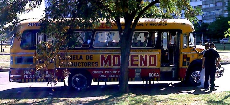 SUPERCAR VIVO 26/12/2011 no se vende
B.1335728 - VSA573
http://galeria.bus-america.com/displayimage.php?pos=-16690
http://galeria.bus-america.com/displayimage.php?pos=-16691
http://galeria.bus-america.com/displayimage.php?pos=-16692
http://galeria.bus-america.com/displayimage.php?pos=-16693
