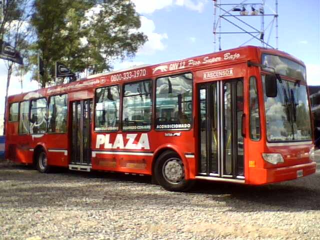 Plaza
JLG 823
Palabras clave: Tatsa Puma GNV12 Plaza