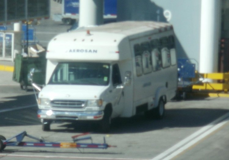 Ford - (en Chile) - Aerosan
Palabras clave: Aerosan Ford