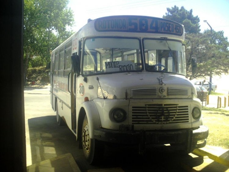 EL ULTIMO QUERAND� - 30
Palabras clave: 504 el ultimo querandi