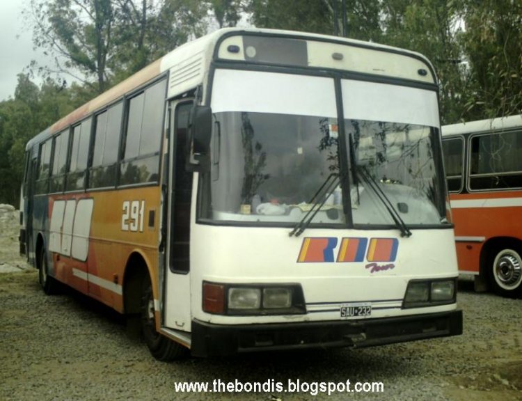 Río de la Plata - 291
C.1747504 - SAU 232
Palabras clave: Río de la Plata Línea 129 291