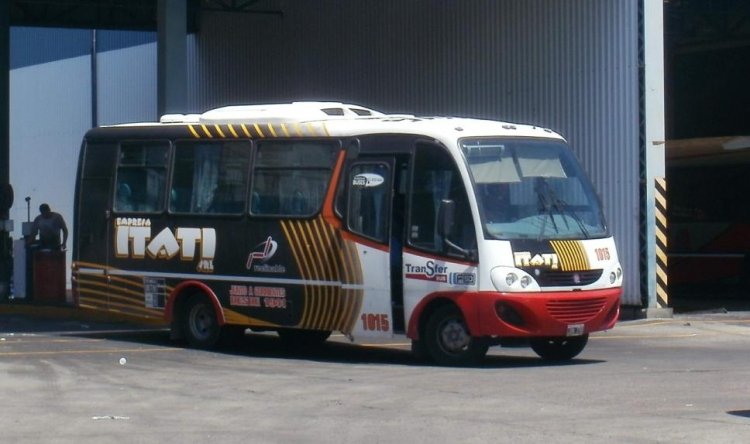 Mercedes-Benz LO 914 - Sudamericanas - Empresa Itatí S.R.L.
JAN 238
Modelo especial con bodega portaequipaje

http://galeria.bus-america.com/displayimage.php?pid=40129
Palabras clave: Sudamericanas - Empresa Itatí S.R.L. LO 914
